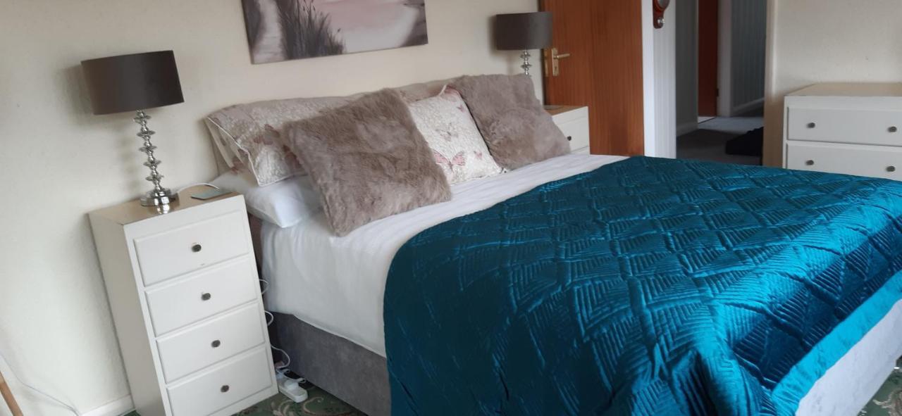 The Hermitage Private Detached Bungalow Villa Rhyl Luaran gambar