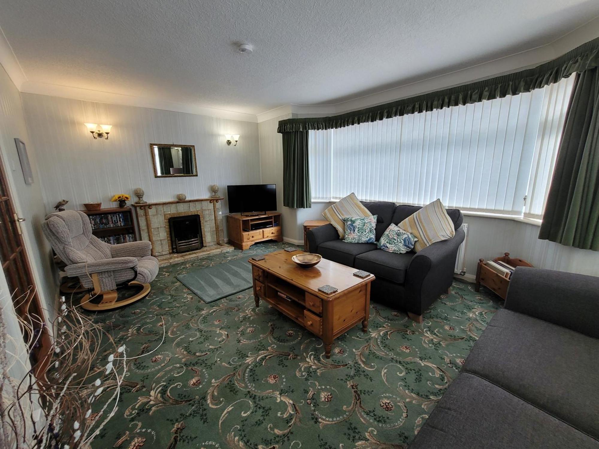 The Hermitage Private Detached Bungalow Villa Rhyl Luaran gambar